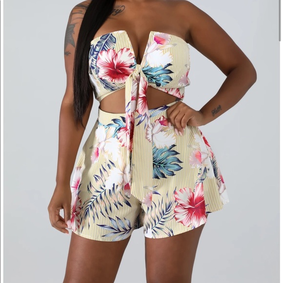 🍾ACCEPTING ALL REASONABLE OFFERS🍾buy 2 listings get FREE SHIPPING💸 - Picture 6 of 6